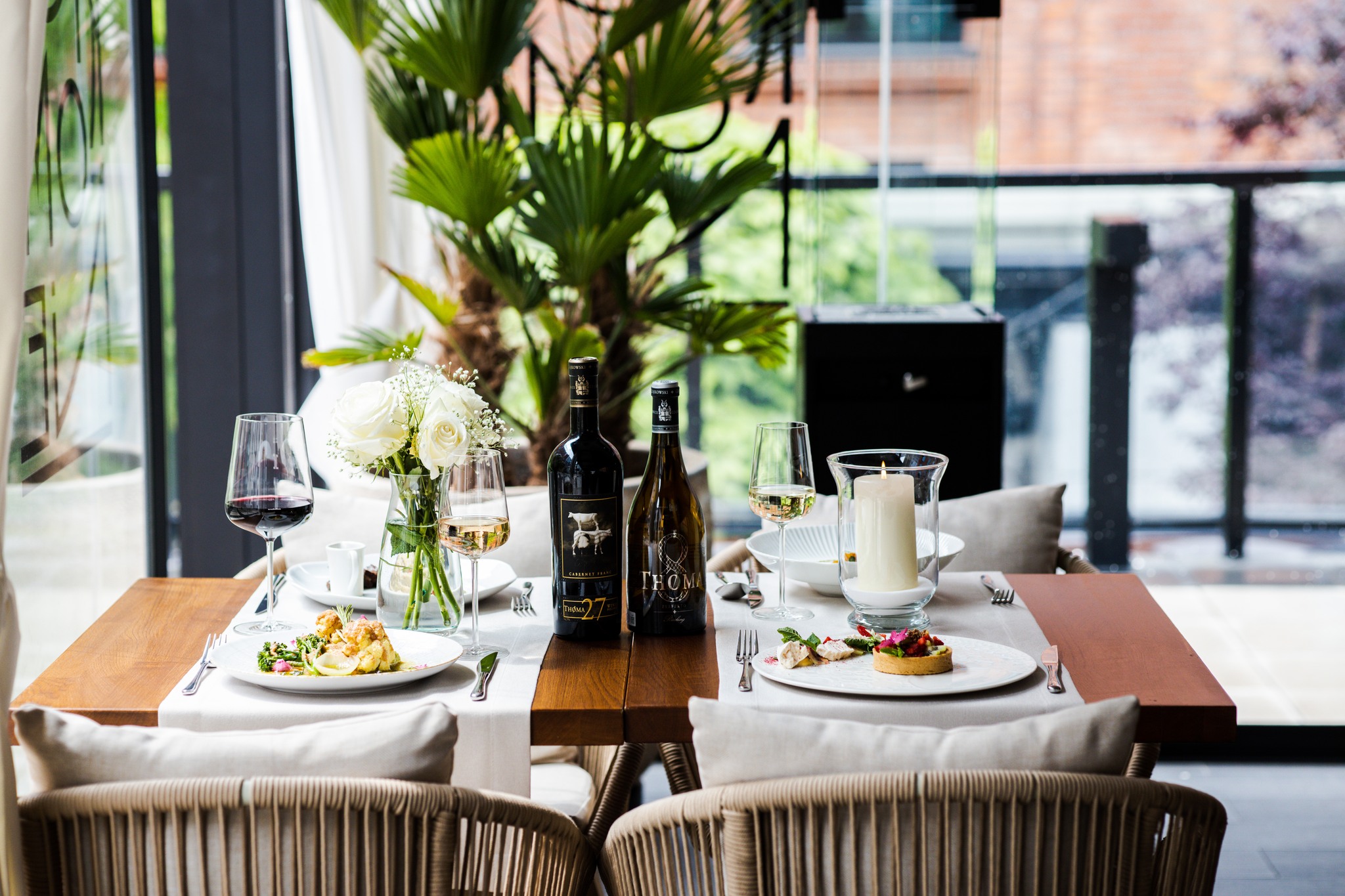 Wnętrze restauracji Przy Kominie